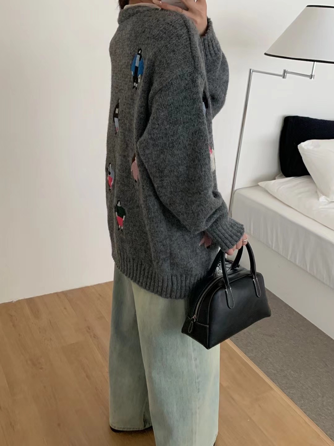 여자여자몰 엉덩이가려 오버핏 사람자수 램스울 니트긴팔가디건 루즈핏 커플가디건 이미지 6