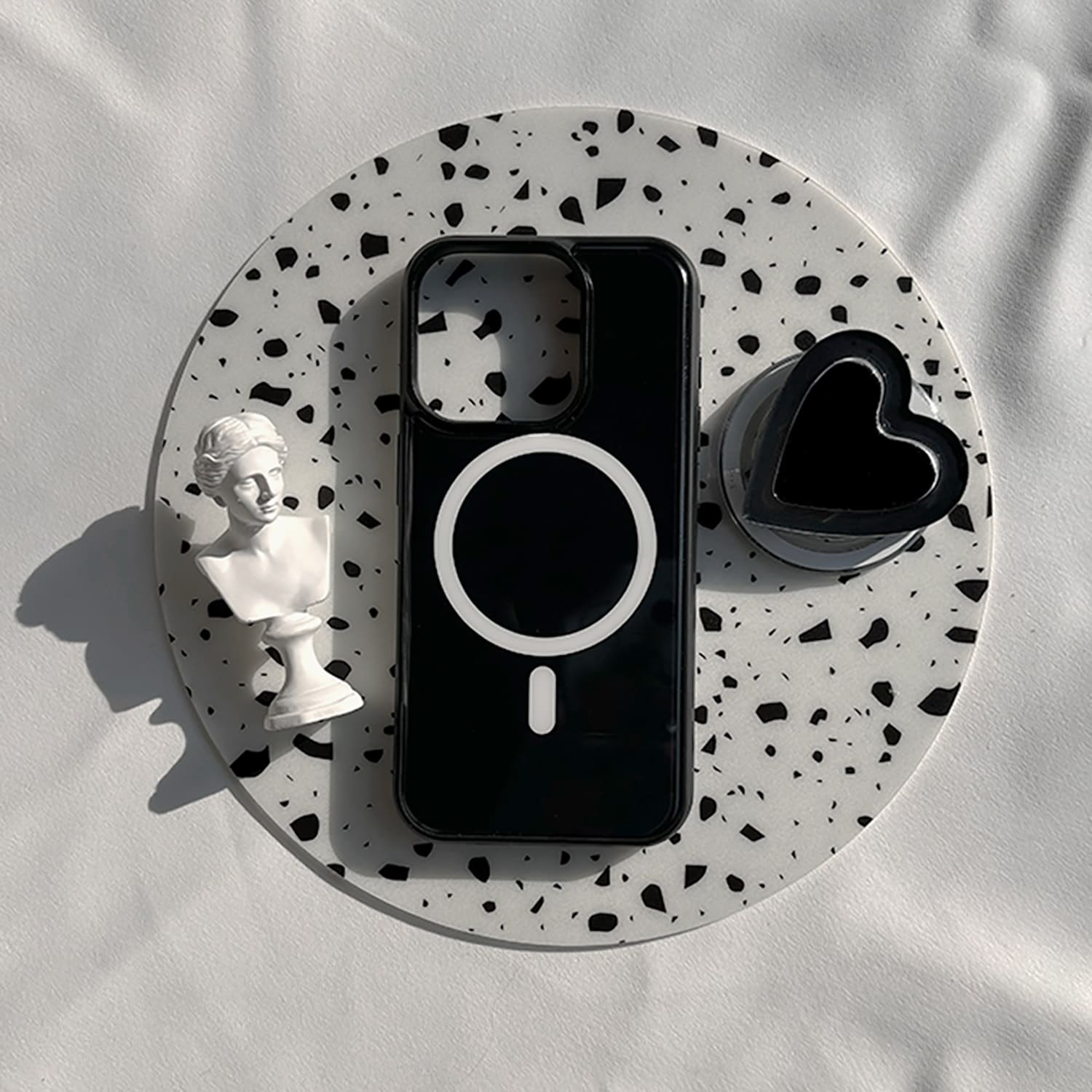 아이폰15 프로 맥세이프 케이스 하드 스웨이드 체리 블라썸 - 상세 이미지 4