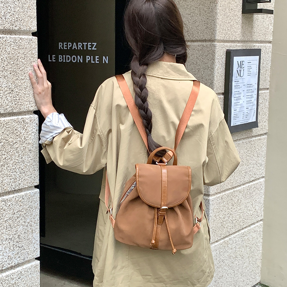 귀여운 미니 조리 백팩 덮개형 벨트 작은 복조리 배낭 심플한 스몰 등에메는가방 - 상품 이미지