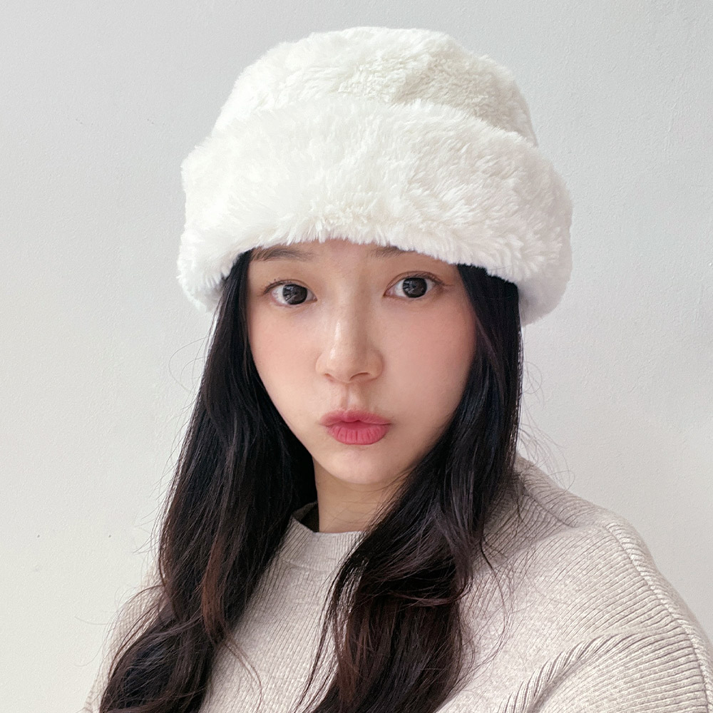 밍크 퍼 와치캡 털 비니 방한모 숏 겨울 레옹 모자 - 상세 이미지 3