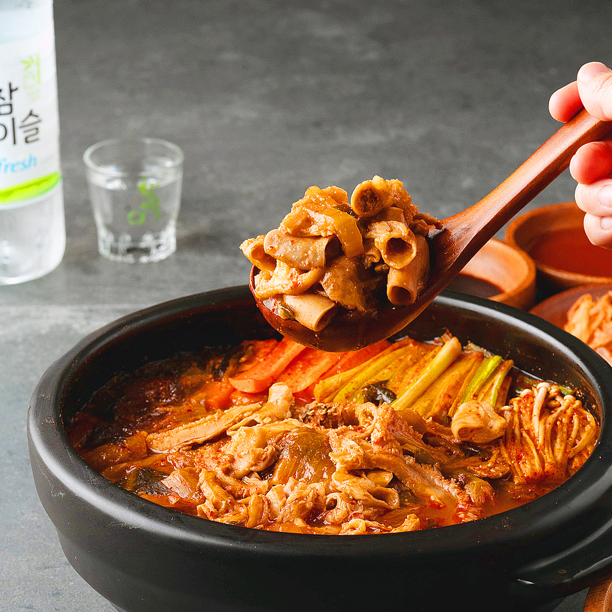 선비찬 소곱창전골 650g X 20봉 (내장탕) 프렌차이즈 매장용 냉동 즉석국 탕 - 상세 이미지 4