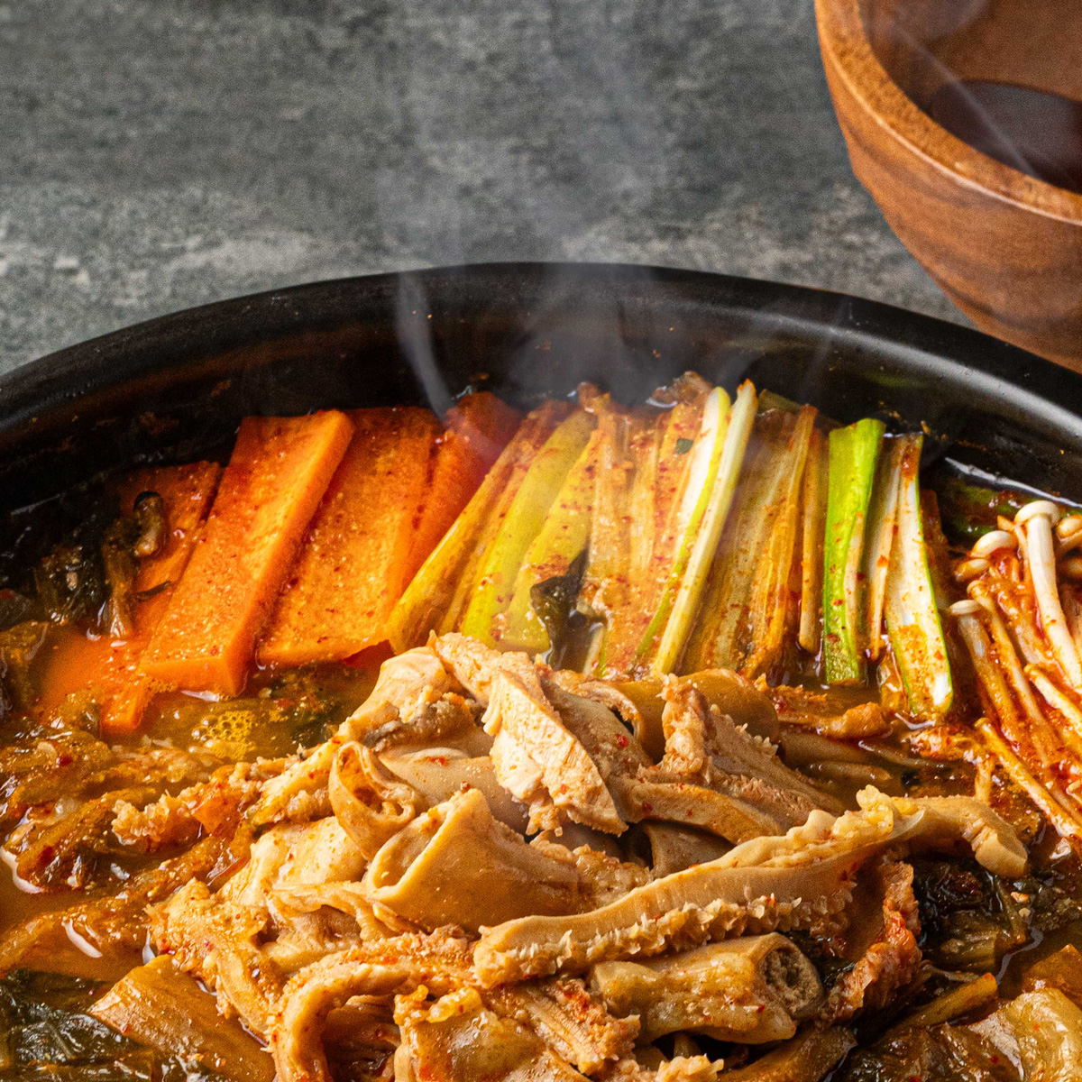 깨끗한 우거지와 곱창으로 만든 선비찬 소곱창전골 650g X 5팩 - 상세 이미지 4