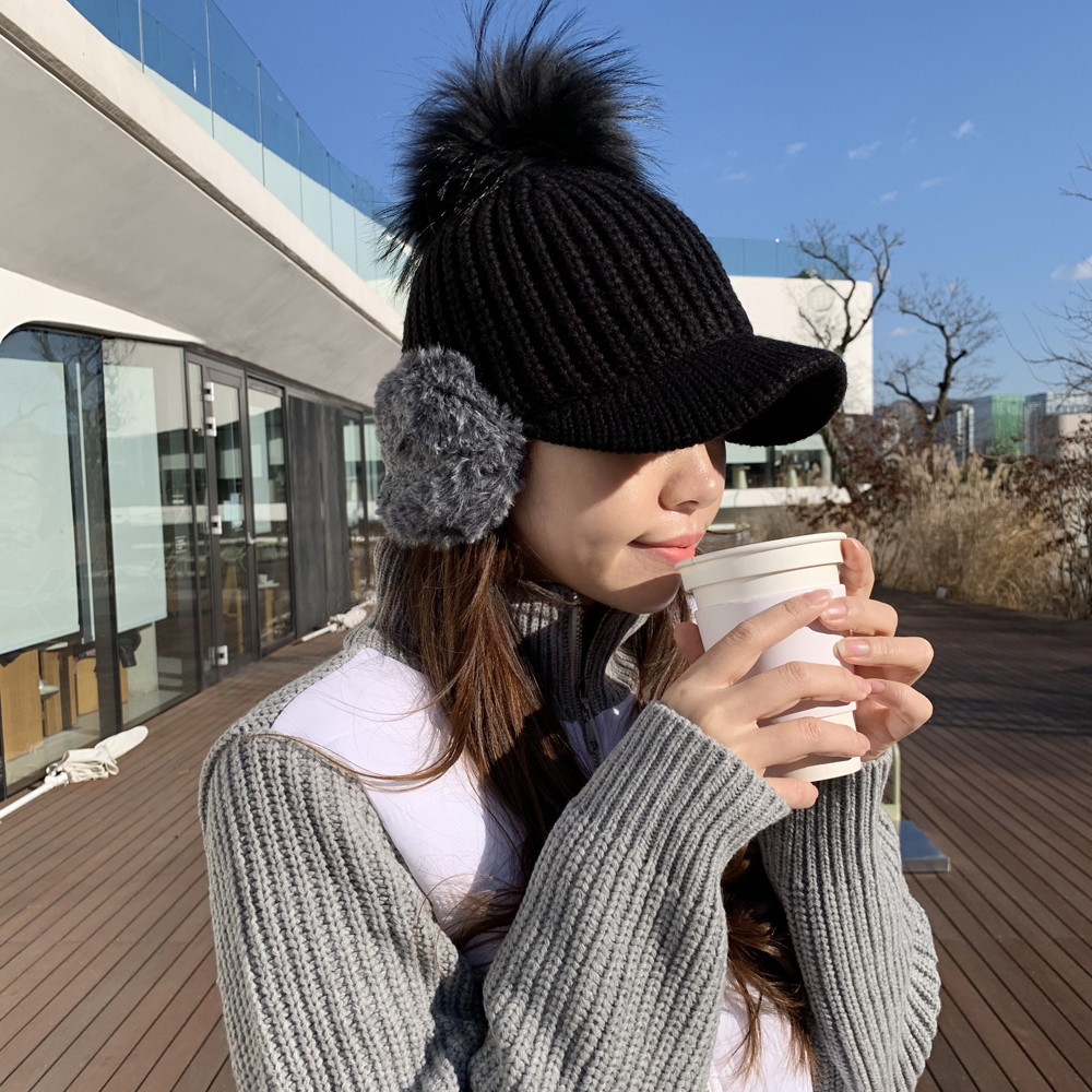 리얼 라쿤 털방울 방한 귀마개 여성 골프모자 귀달이 겨울 골프 썬캡 볼캡 복장 이어워머