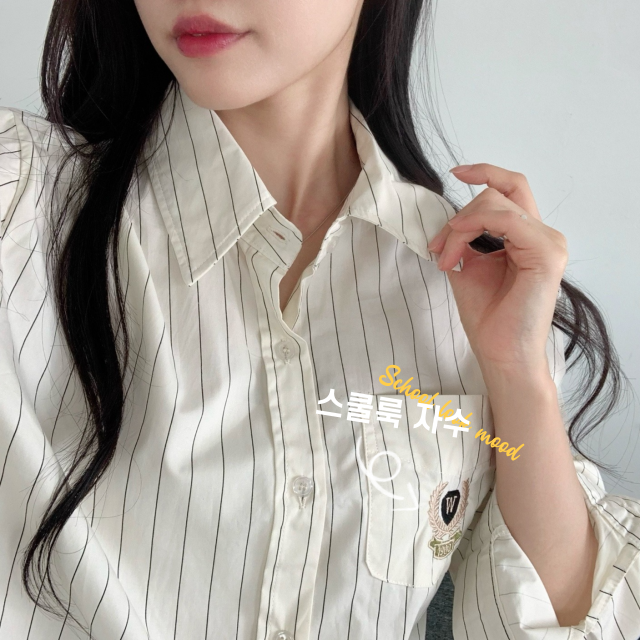 하이틴 셔츠룩 스쿨룩 자수 패치 긴팔 줄지셔츠 - 상품 이미지