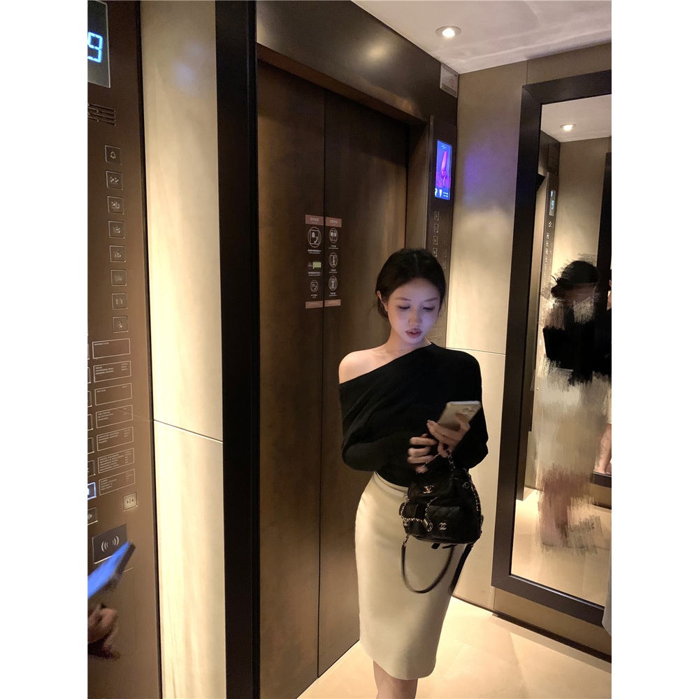 언발 오프숄더 니트 수입니트 명품스타일 - 상세 이미지 5