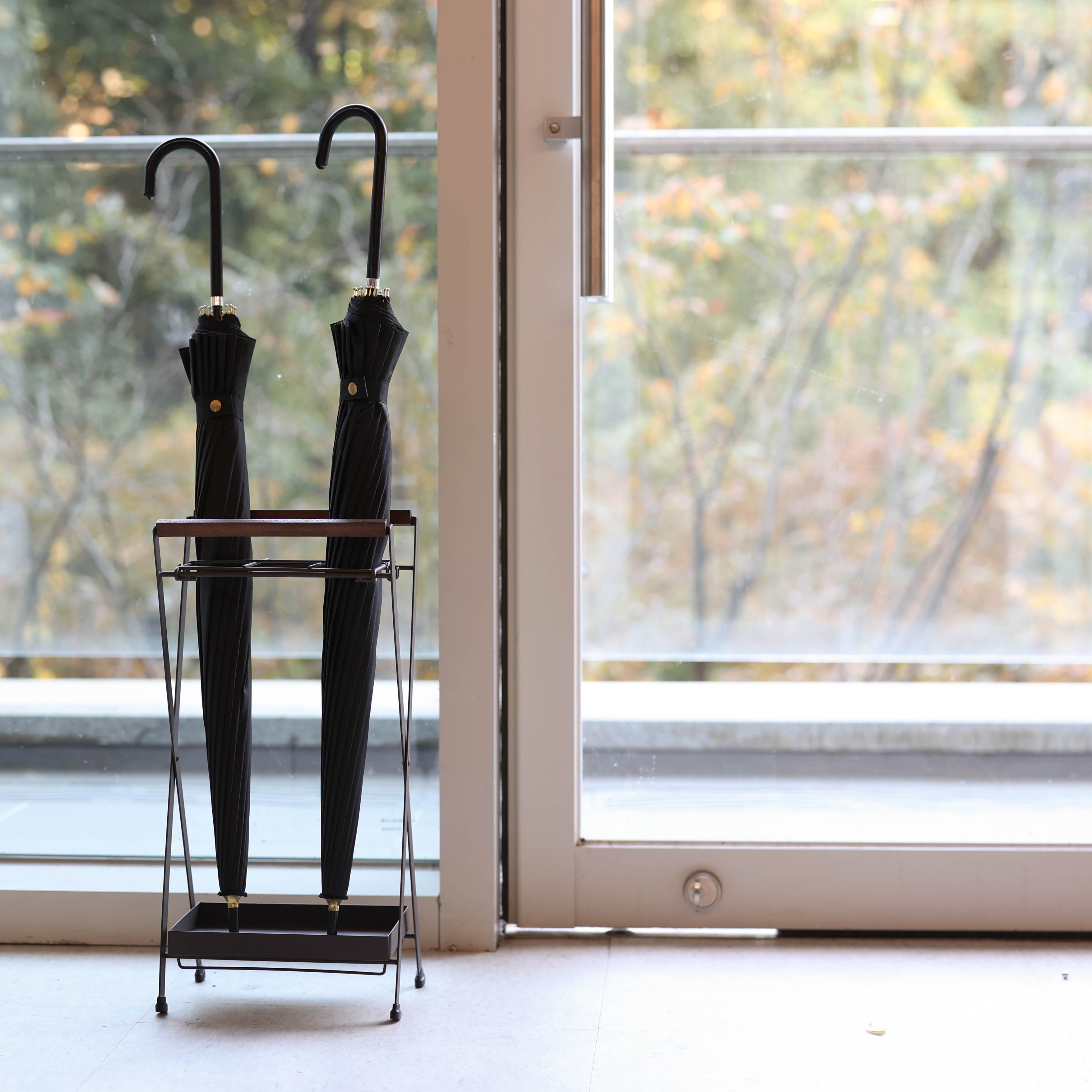 라고 모던 빈티지 철제 접이식 인테리어 카페 우산꽂이