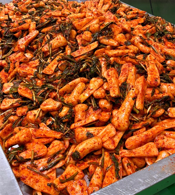 맛꾼 국내산 전라도식 총각김치 알타리 겉절이 열무 김치 이미지 3
