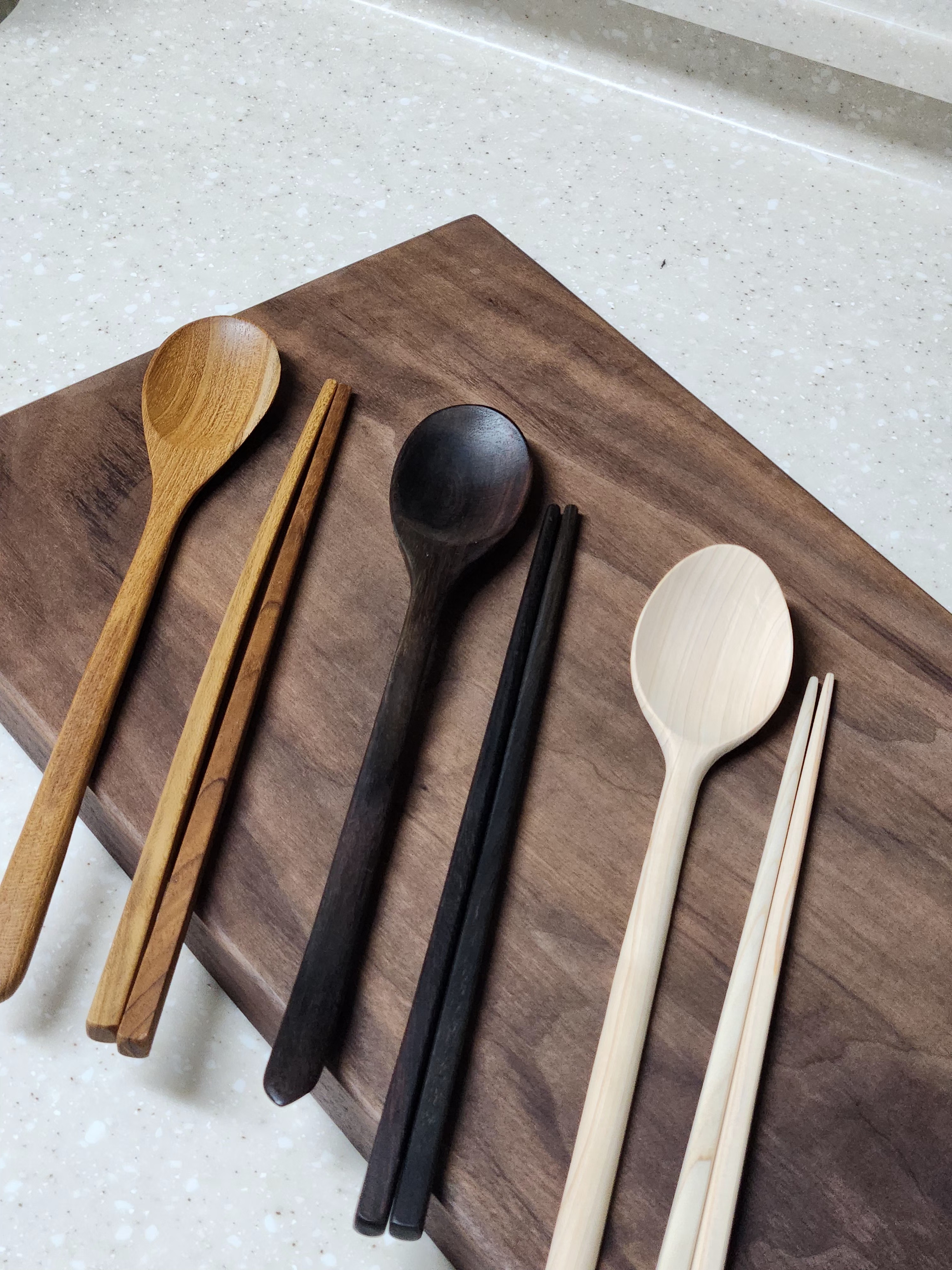 수저세트 편백 티크 소노클링나무 가벼운 휴대용 숟가락 젓가락 우드 나무 고급 집들이 선물 신현공예