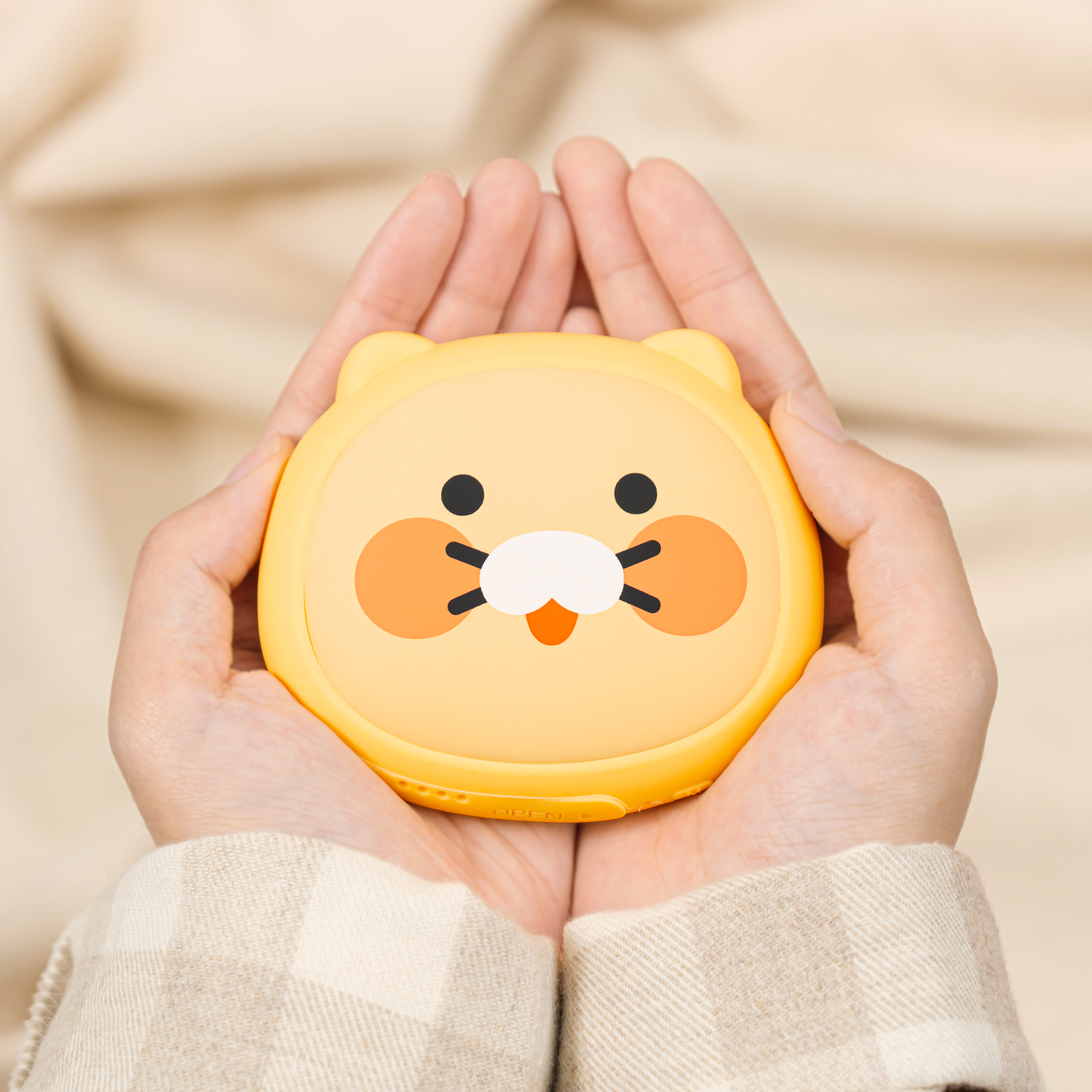 카카오프렌즈 얼굴형 손난로 보조배터리 5000mAh C타입 충전 노란 후드 춘식이 - 상품 이미지