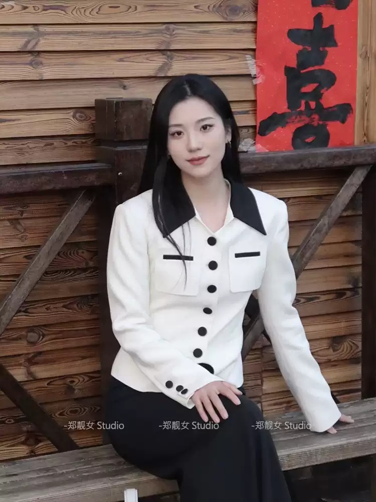 아일릿 민주 자켓 코트 공식유튜브 오피스 간절기 의상 옷 패션 - 상세 이미지 3