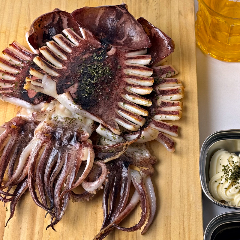 쫄깃쫄깃 휴게소 반건조 오징어 중 사이즈(900g~1Kg) 10미 1박스