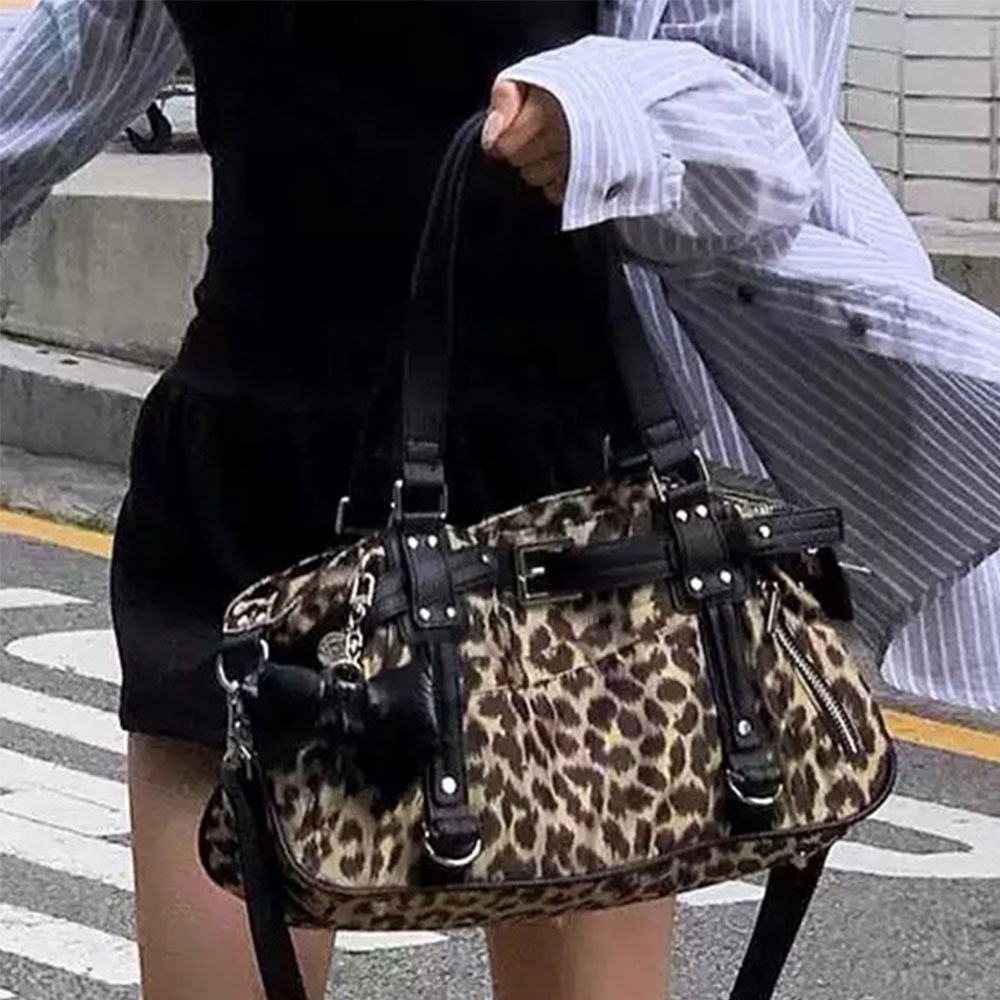 가벼운 나일론 빅사이즈 숄더백 세련된 개성있는 스타일 큰 호피 블랙 숄더백 가방 - 상세 이미지 2