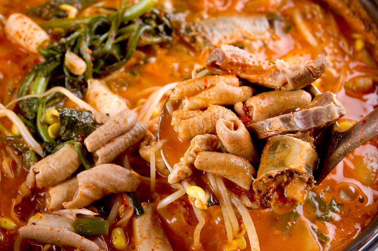 푸짐한 소곱창전골1kg 진한 육수에 푸짐하게 담긴 소곱창,온 가족이 함께 즐기는 맛 - 상세 이미지 4