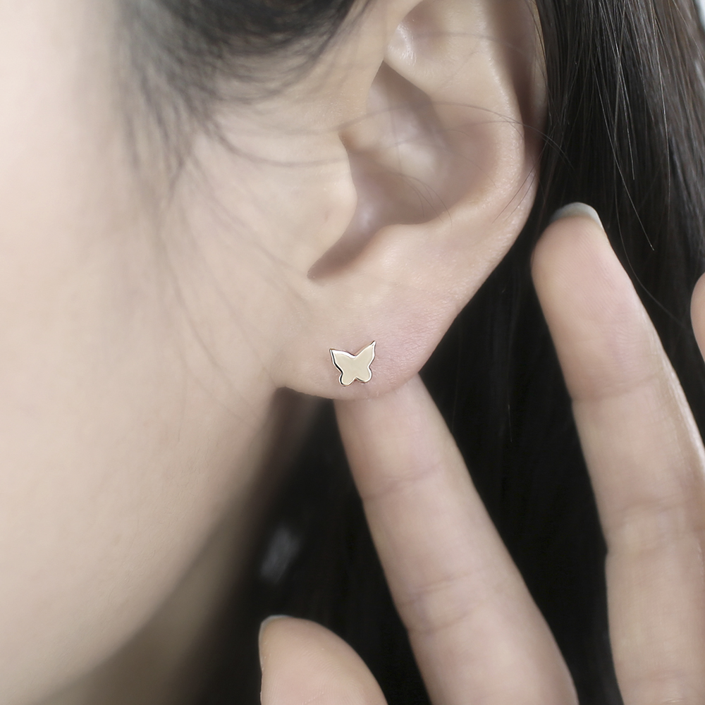 14K나비귀걸이 14케이 18K 여자 명품 데일리 귀고리 나비 금 침 귀걸이 이미지 6