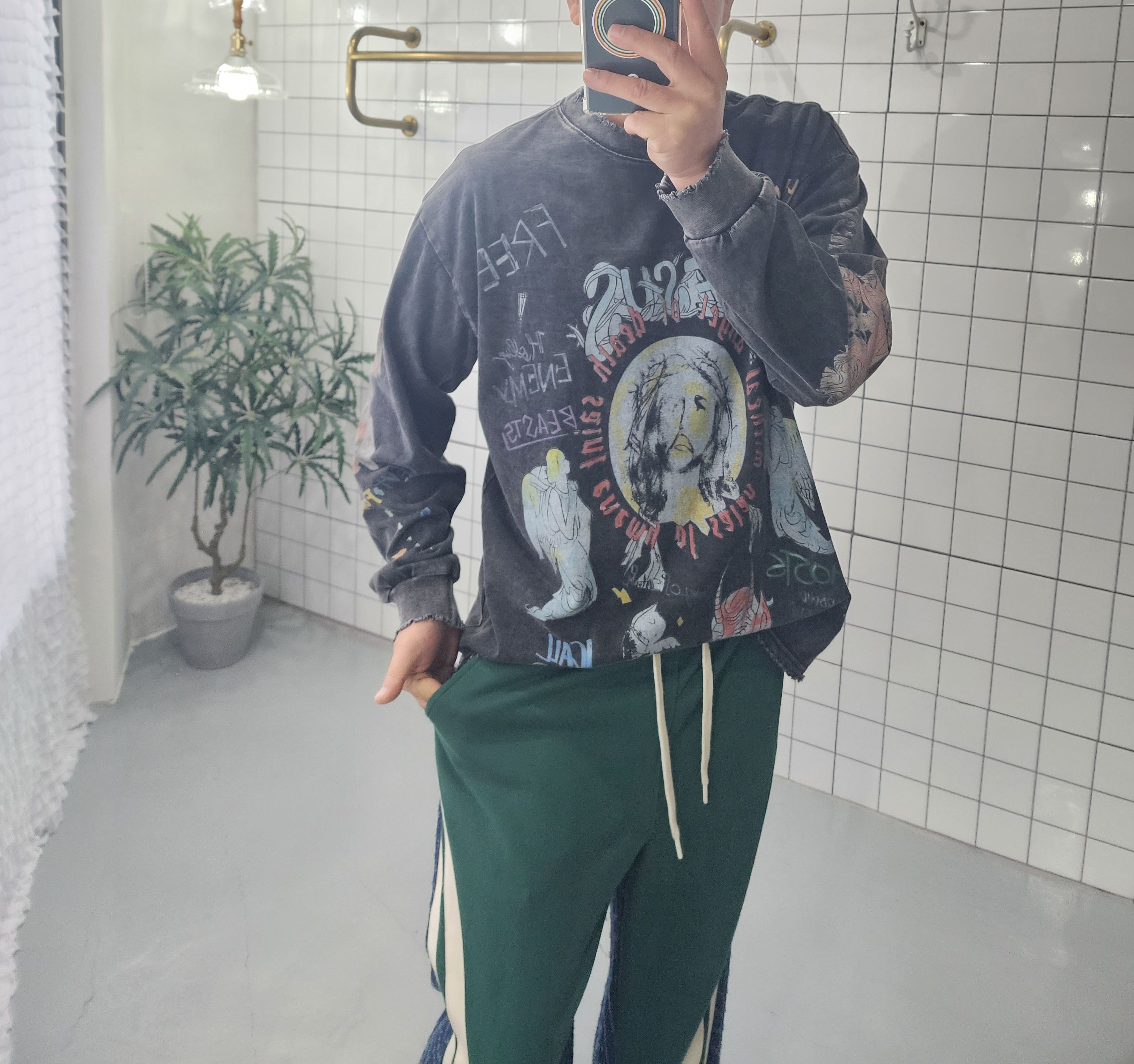 (무배) 피그워싱 프린팅 빈티지 긴팔 티셔츠 - 상세 이미지 4