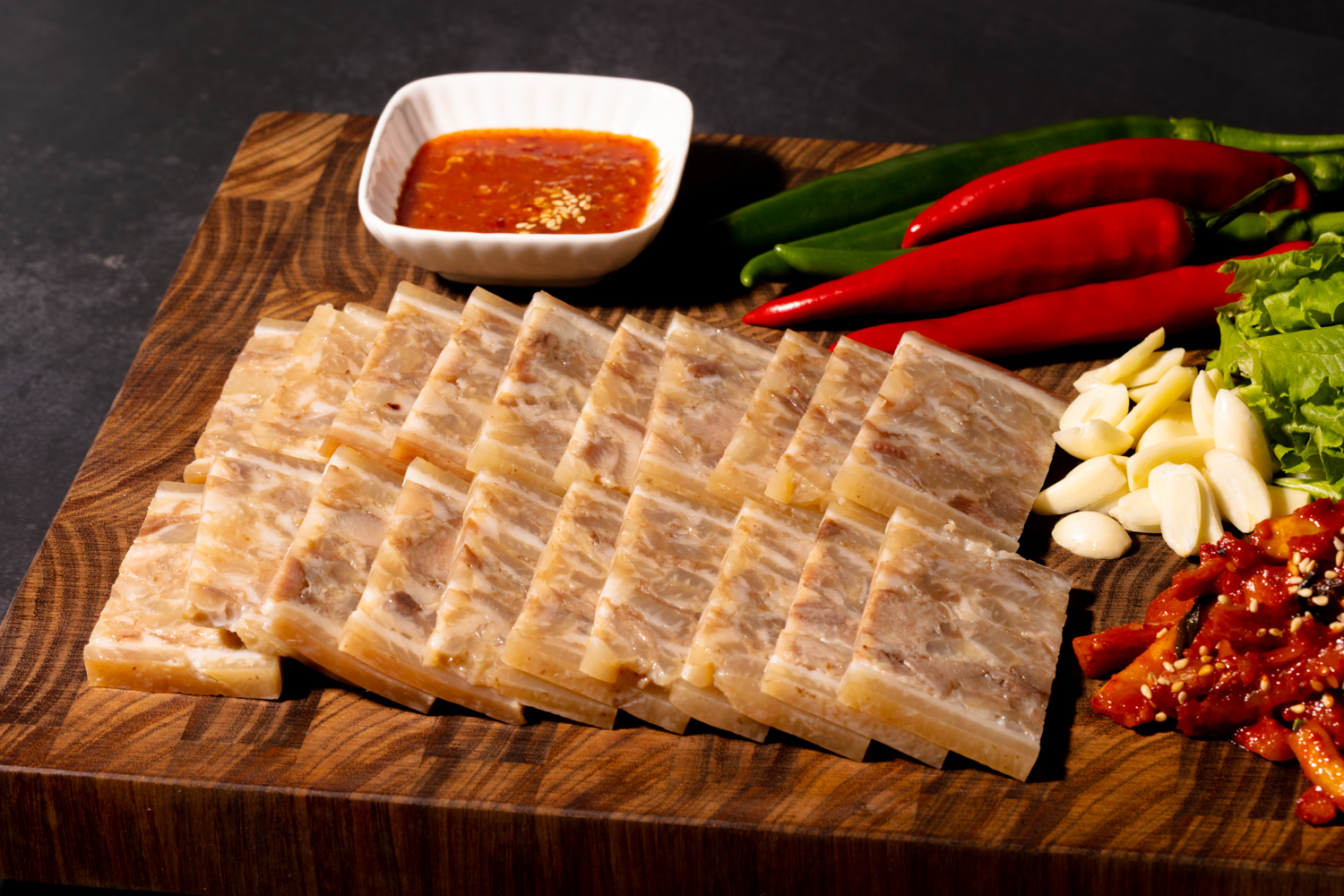 삼형제고기 편육 돼지 머리고기 머릿고기 1팩 300g