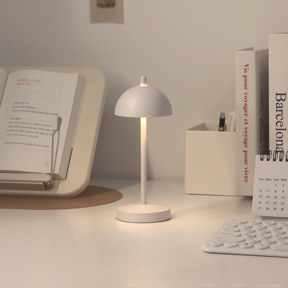 플랜룩스 미니 터치 탁상 무선 led 무드등 세르네 카페 침실 테이블 조명