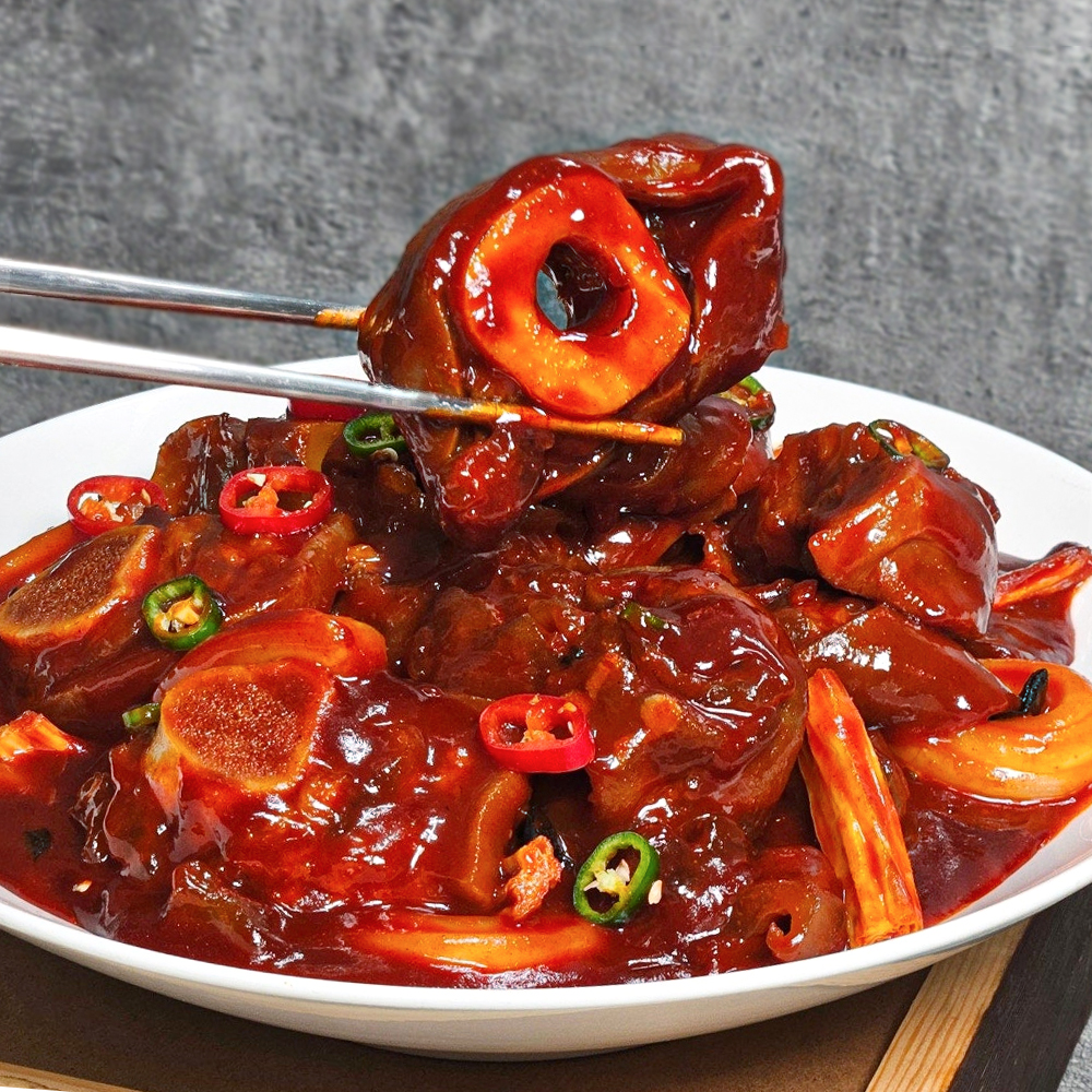 [한정기획 모둠사리포함] 성진한우 매운 매콤 한우 우족찜 밀키트 700g, 2개
