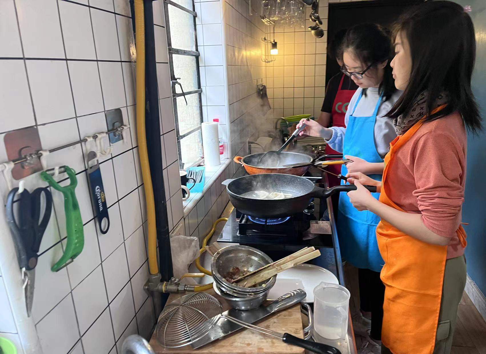 중국 상하이에서 가장 인기 있는 샤오롱바오 만들기 체험에서 5성급 셰프와 함께하세요 - 상세 이미지 3