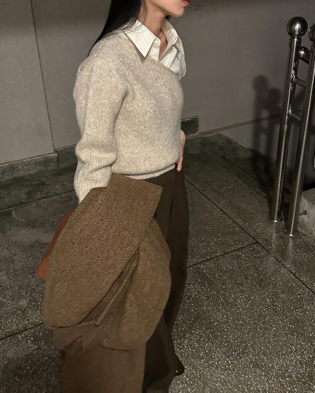 디델 여성 빅카라 울 하객룩 출근룩 오피스룩 오버핏 루즈핏 싱글 롱 코트 상세 이미지 17