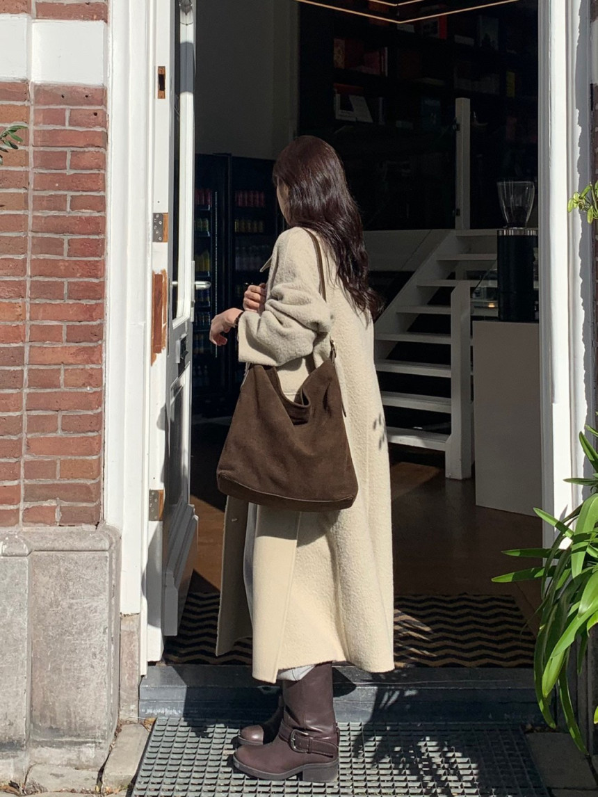 [블랙/크림 당일]  vergamot 베르가못 로우 울 알파카 부클 발마칸 롱 핸드메이드 코트 3color 상세 이미지 40