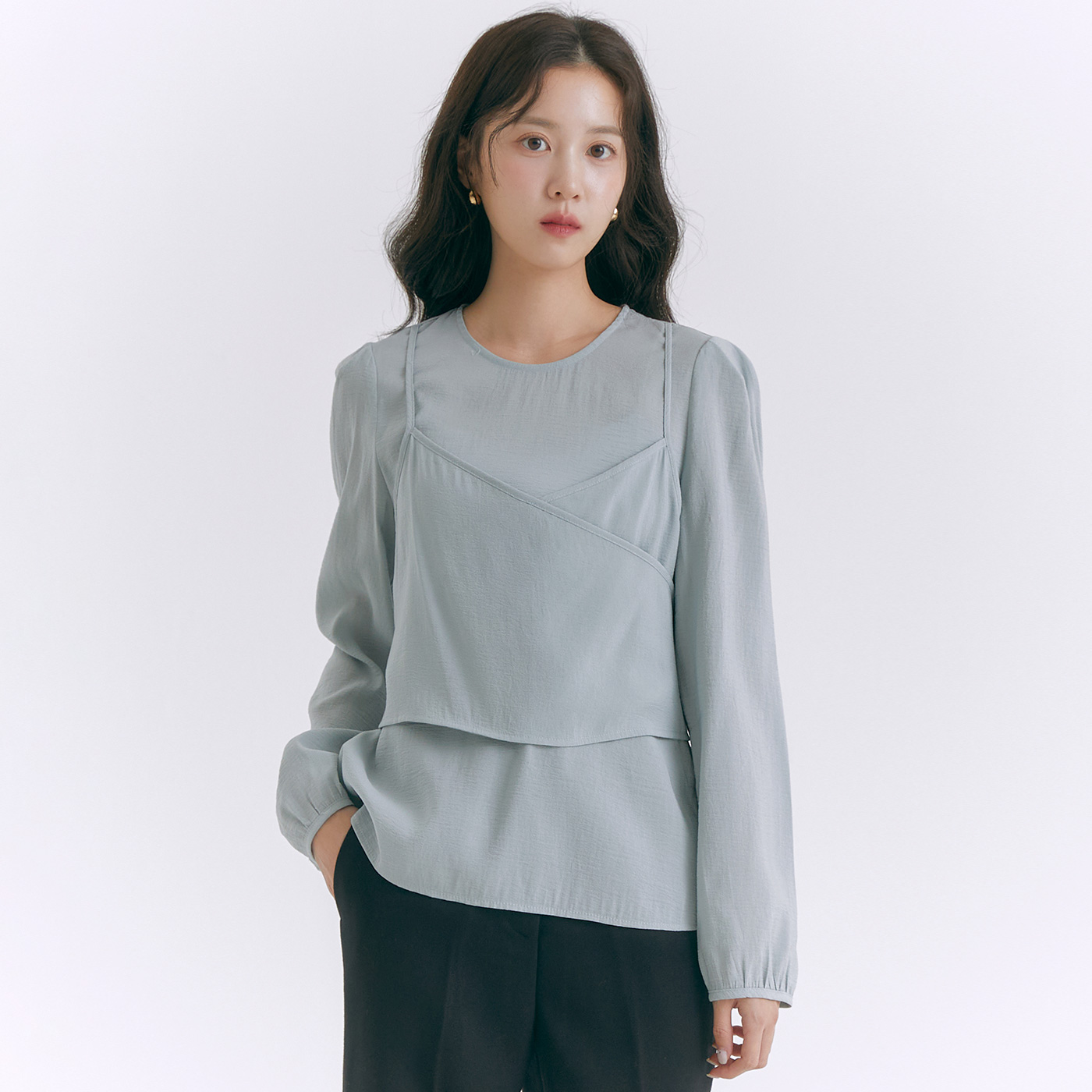 로엠 뷔스티에 레이어드 블라우스 RMBLE4VR15 - 상세 이미지 2