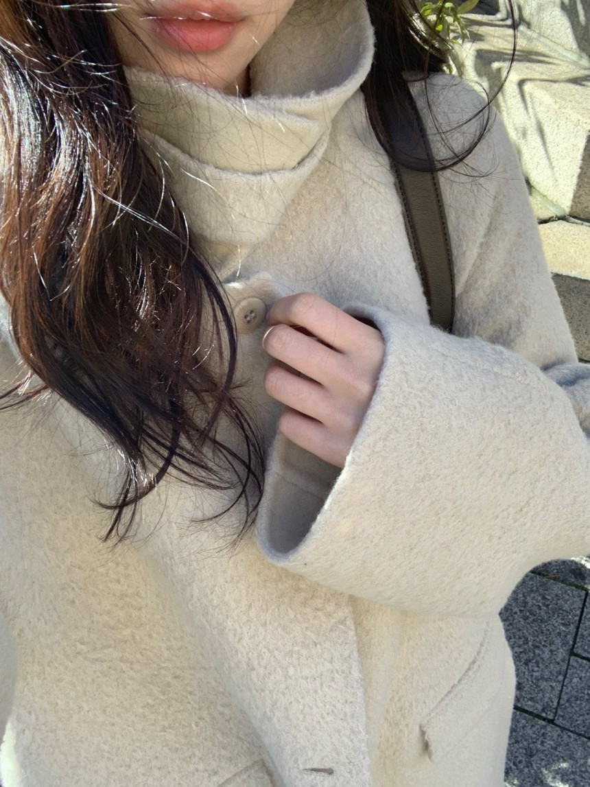 [블랙/크림 당일]  vergamot 베르가못 로우 울 알파카 부클 발마칸 롱 핸드메이드 코트 3color 상세 이미지 35
