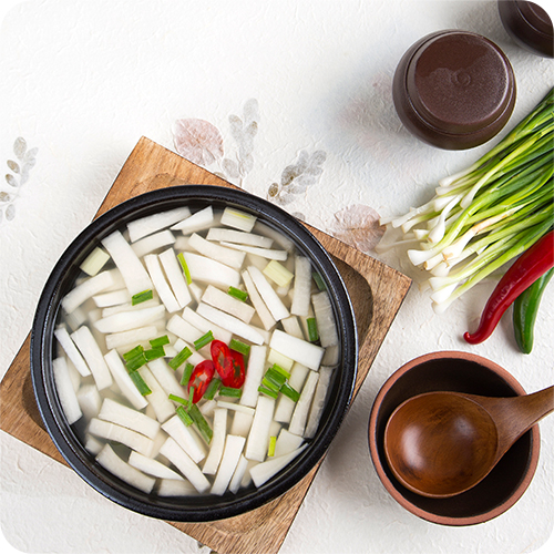 시원하고 깔끔한 국물 맛 국산 전라도식 월동무 동치미 5kg 전통의 깊이를 담은 맛 - 상세 이미지 4