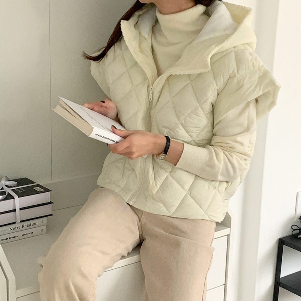여성 패딩조끼 반팔조끼 후드 집업 퀼팅 누빔 겨울 숏 베스트 - 상세 이미지 4