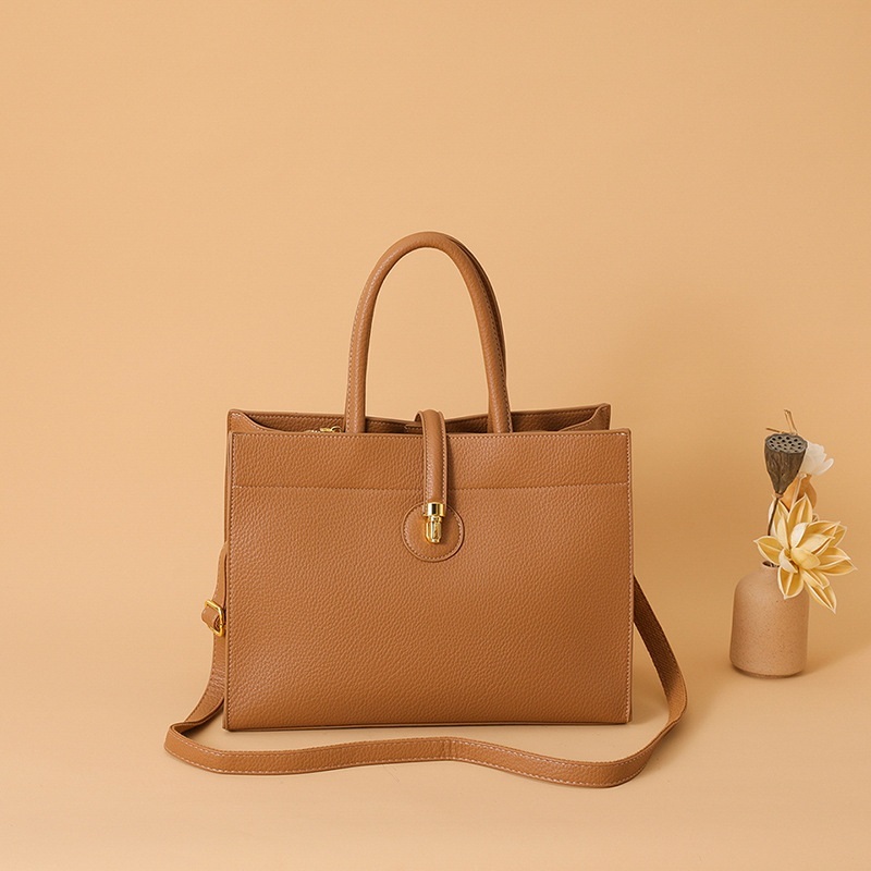 누구나 소화하기 쉬운 소가죽 빅토트백 직장인 노트북 여자서류가방 클래식 디자인