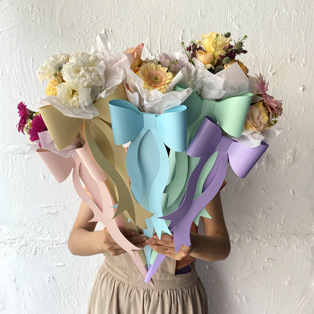 꽃한송이 졸업식 꽃다발선물 재롱잔치 학예회 스승의날 어버이날꽃 이색 꽃다발 - 상품 이미지