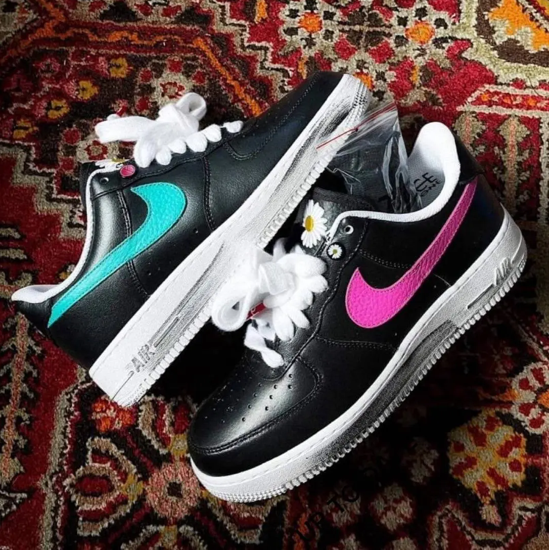 나이키 피스마이너스원 에어포스1 파라노이즈 3.0 블랙 멀티컬러