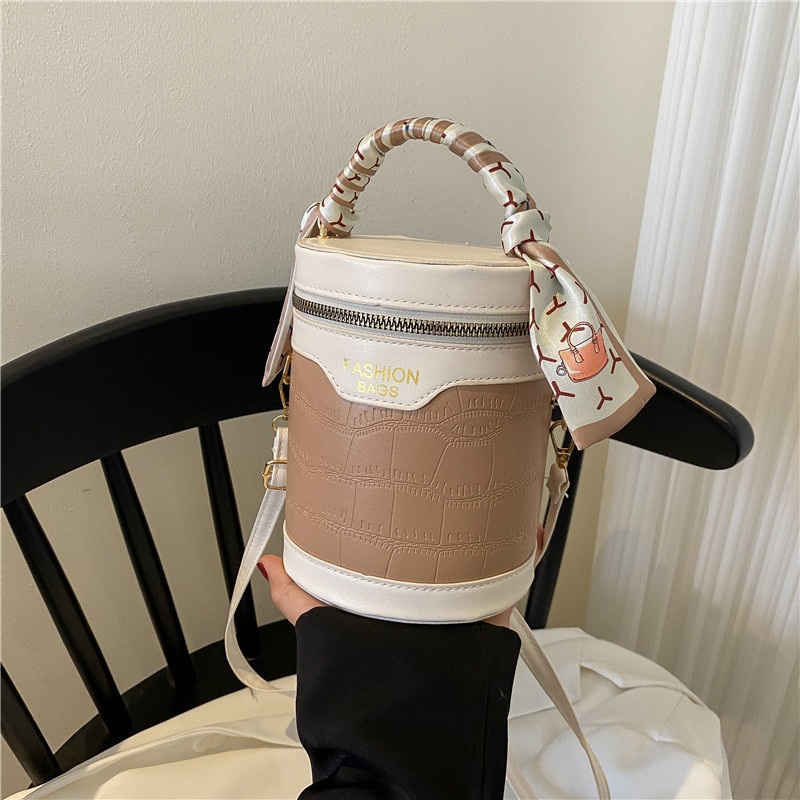 잠깐 나갔다올게 다이제 토트백 Fashion Bag - 상세 이미지 2