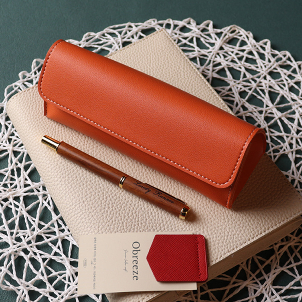 [각인가능] 오브리즈 고등학생 대학생 중학생 대용량 공방 가죽 삼각 필통 펜파우치 제품 이미지