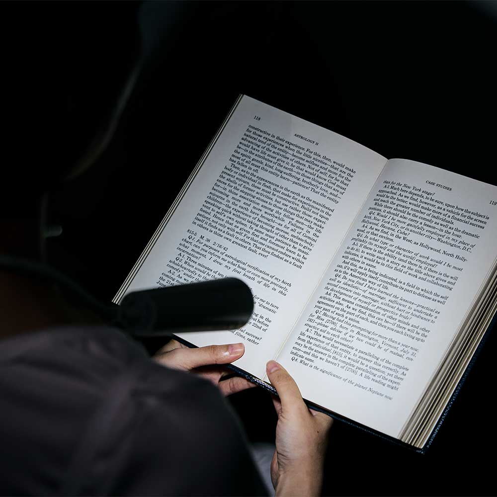 슈틸루스터 멀티 LED 랜턴 캠핑 조명 후레쉬 독서등 ST-ML200