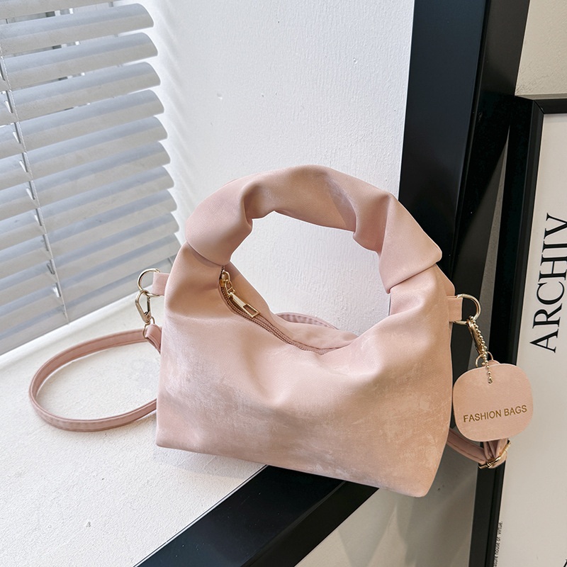 주름만두 토트백 퍼프 핸드백 Fashion Bag - 상세 이미지 4