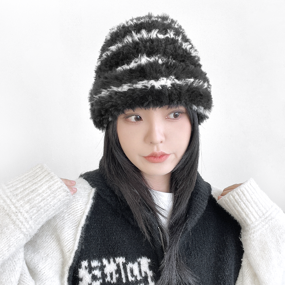 스트라이프 밍크털 여성 삿포로 겨울 방한 군밤 털 비니 모자