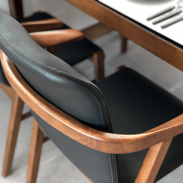 로포텐 핀핀 식탁의자 고무나무 원목 카페 인테리어 의자