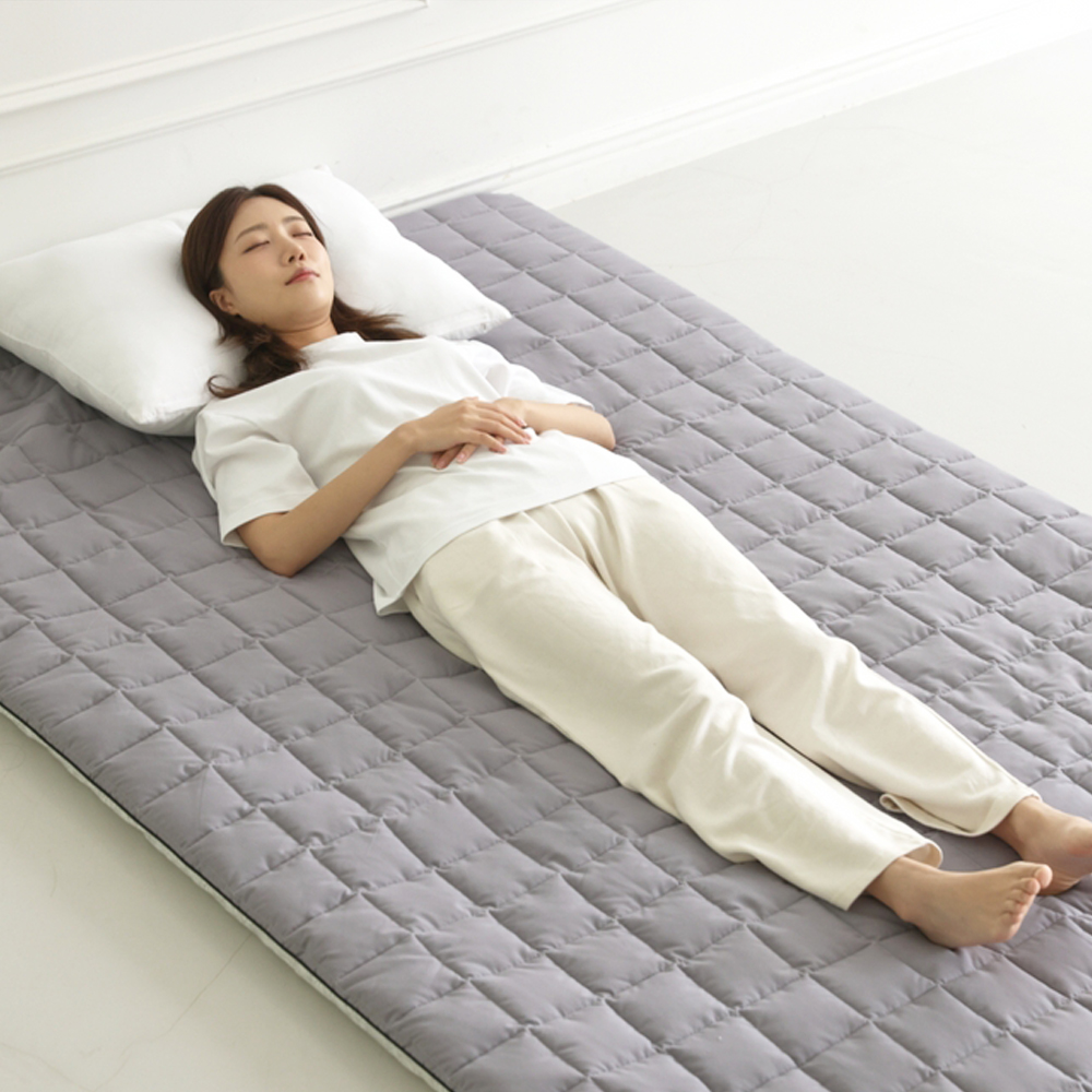 두꺼운 바닥 요매트 까는 이불 접이식 매트리스 손님용 매트