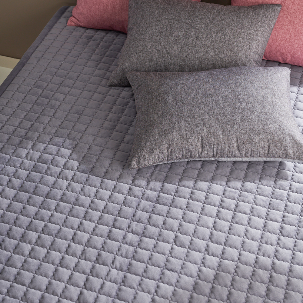 베일리 밍크 극세사 카페트 겸 침대패드 SS/Q 차콜