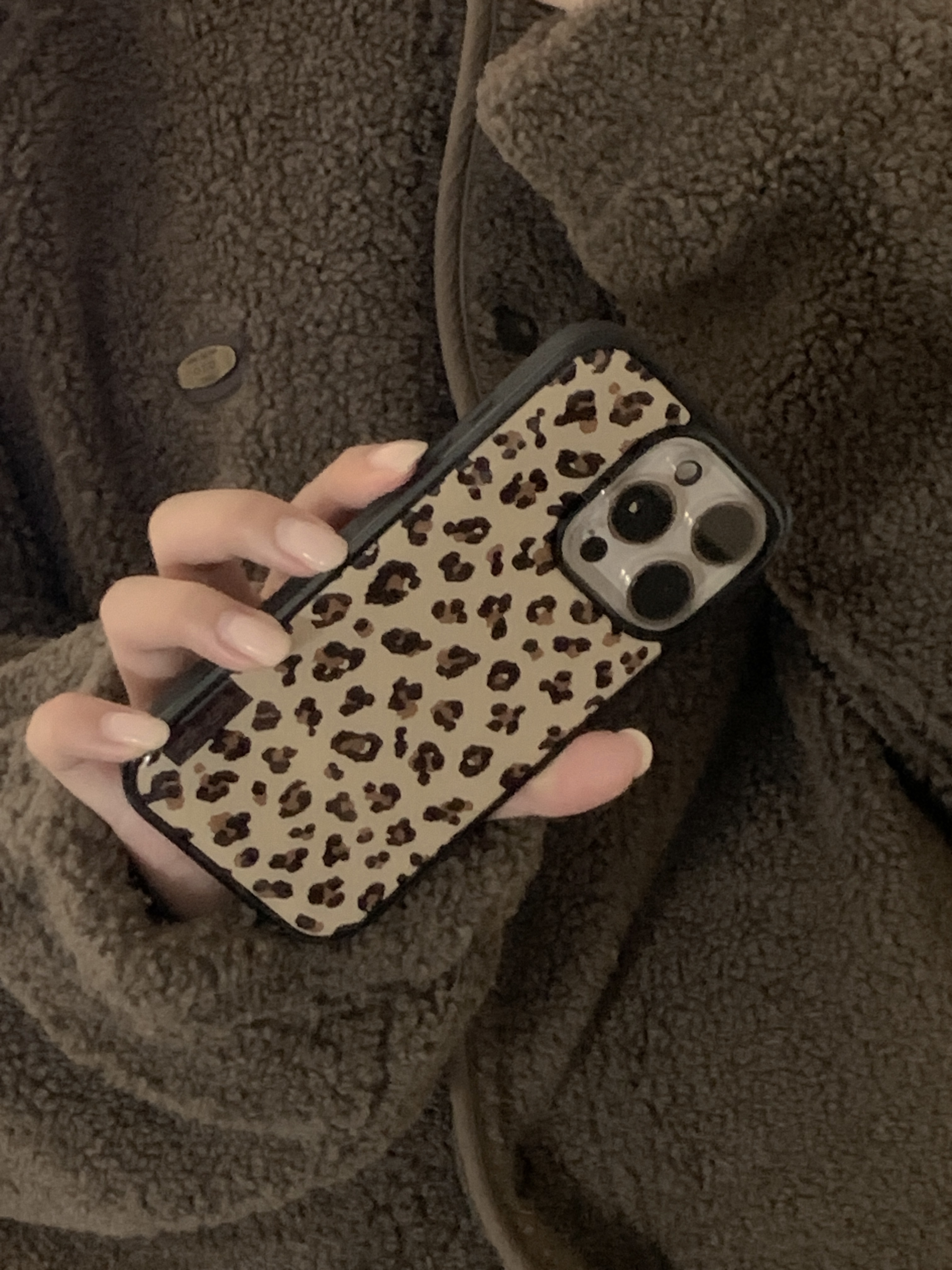 Lily Daily Leopard Bumper Phone Case (BTS V WEAR)