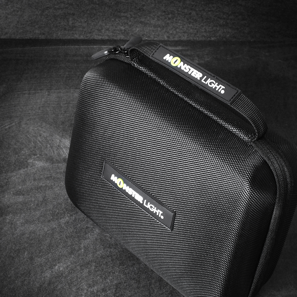 몬스터라이트 휴대용 하드 케이스 캠핑 LED 후레쉬 수납 가방 랜턴 조명 공구