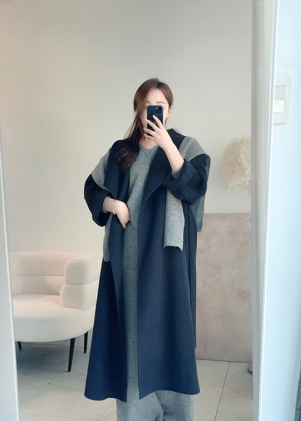 유어룸 르쥬 숄더 카라 핸드메이드 롱 코트 상세 이미지 23