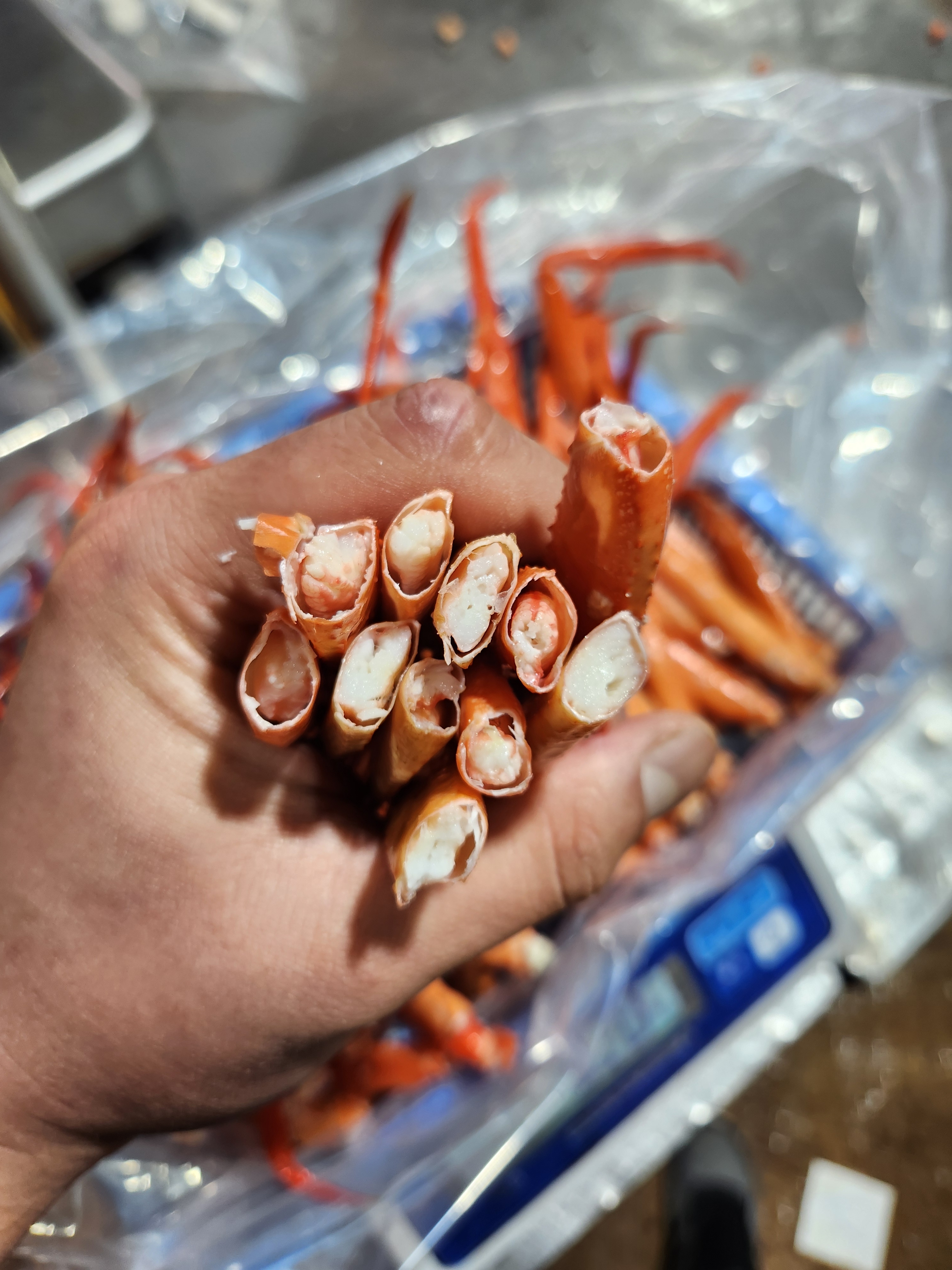 [싱싱한 울진 후포리 홍게 다리찜 1kg] 신선한 바다의 맛 / 든든한 대용량 간편식 - 상세 이미지 2
