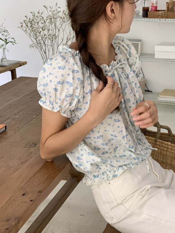 하프문 플라워 패턴 나염 밴딩 스트링 오프숄더 리본 셔링 여름 반팔 셔츠 블라우스 - 상세 이미지 3