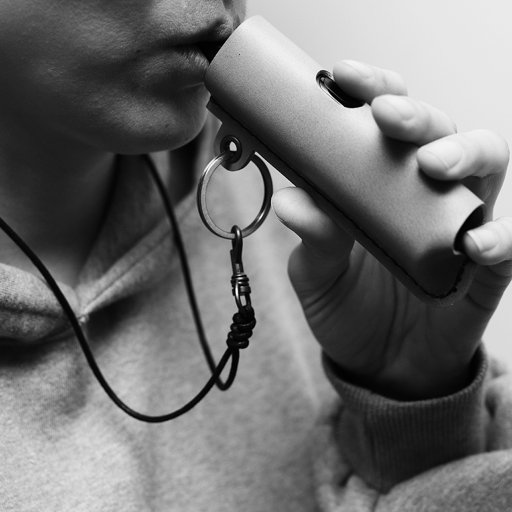에치펠레 가죽 목걸이 아보카도 AIO프로 케이스 각인무료 - 상품 이미지