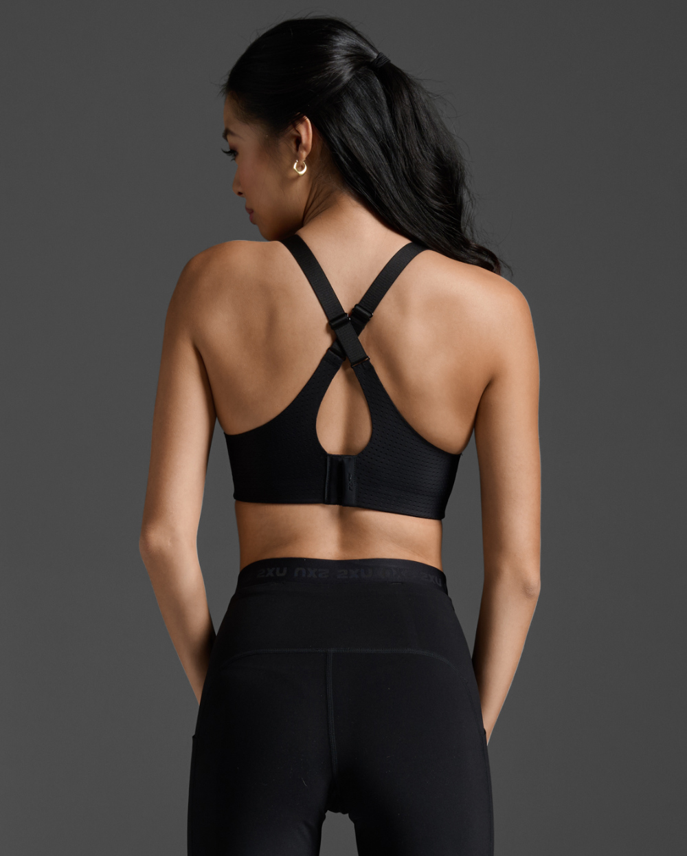 2XU 러닝 스포츠브라 스포츠브라탑 에어로 미디움 임팩트 브라탑 WR6347a_BLK_BLK - 상세 이미지 4