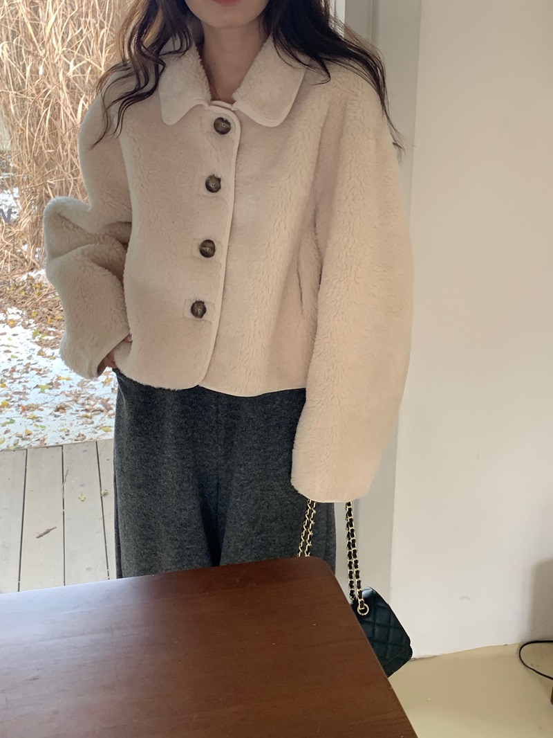 포렐 뽀글이 부클 하객룩 자켓 / 코트,숏코트,패딩,스웨이드자켓,자켓,무스탕,울자켓,겨울아우터,후리스,연말룩 - 메인 이미지