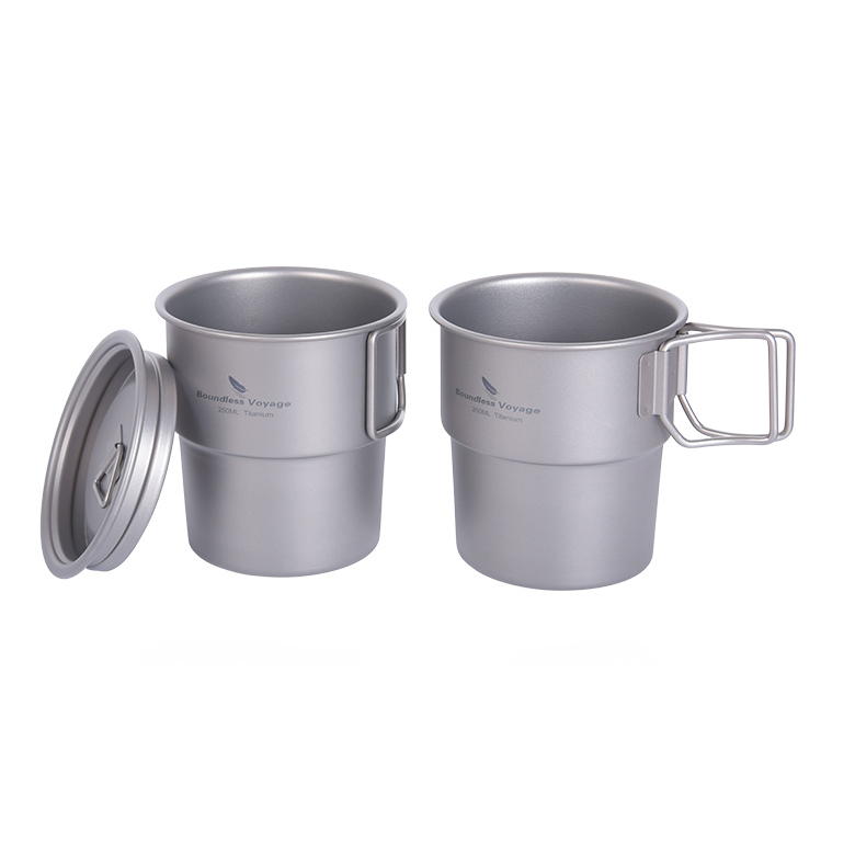 대륙의 800도씨 티타늄컵 접이식손잡이 맥주 커피 캠핑머그컵 빅시에라컵