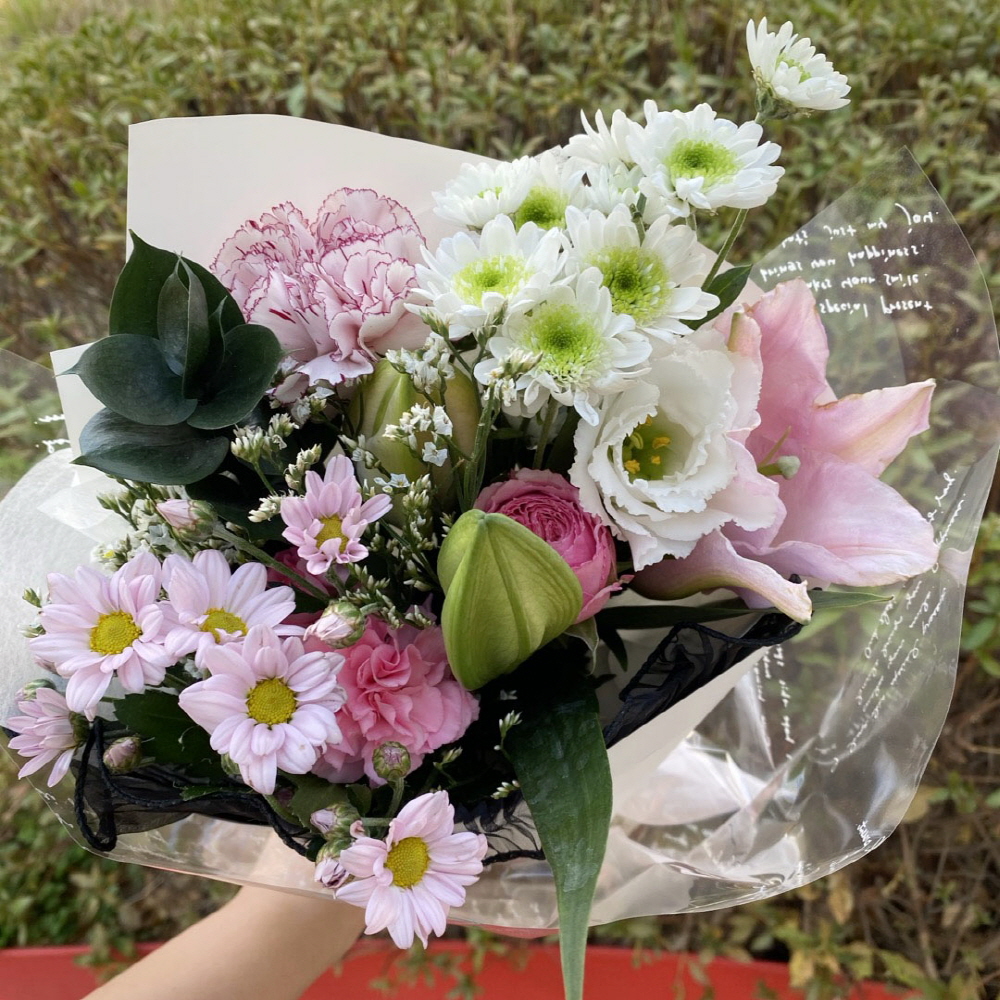 졸업 생일 꽃다발 블랙레이스꽃다발 꽃배달 싼곳 생화택배 - 상세 이미지 3
